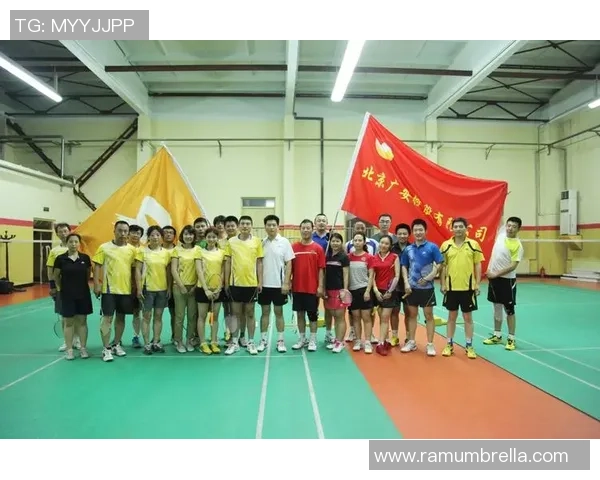 南京羽毛球队与武汉羽毛球队赛后技术分析与战术总结